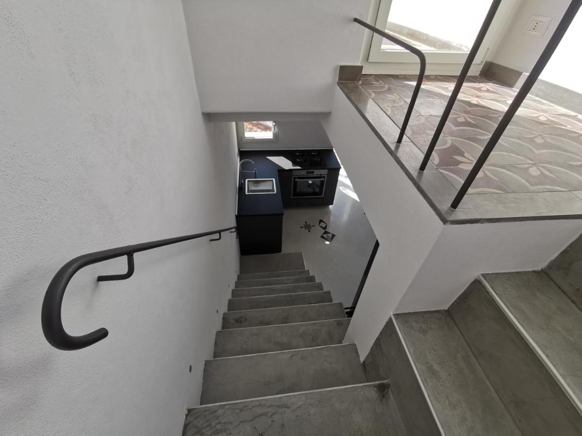 Apartment Idda, Vista Mozzafiato E Mare Dentro Casa