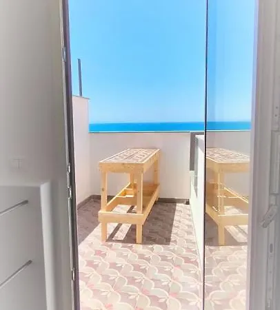 Idda, Vista Mozzafiato E Mare Dentro Casa Apartment Cefalu Exterior photo